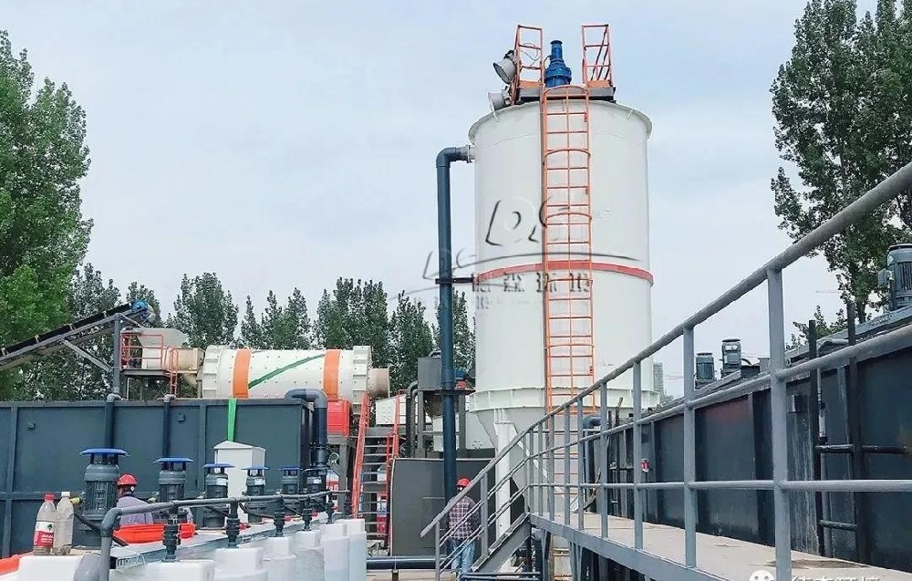 skid-mounted river silt cleaning equipment repair site .jpg