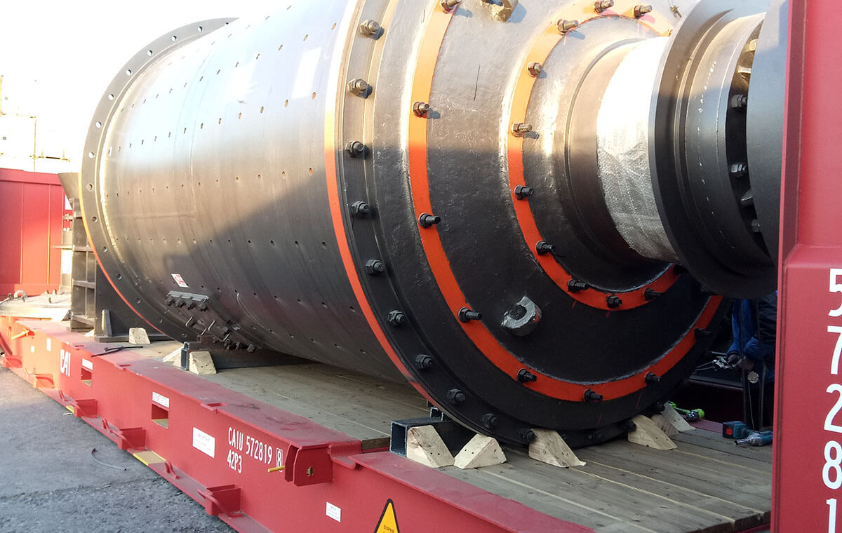 Port departure ceremony for soil leaching remediation project