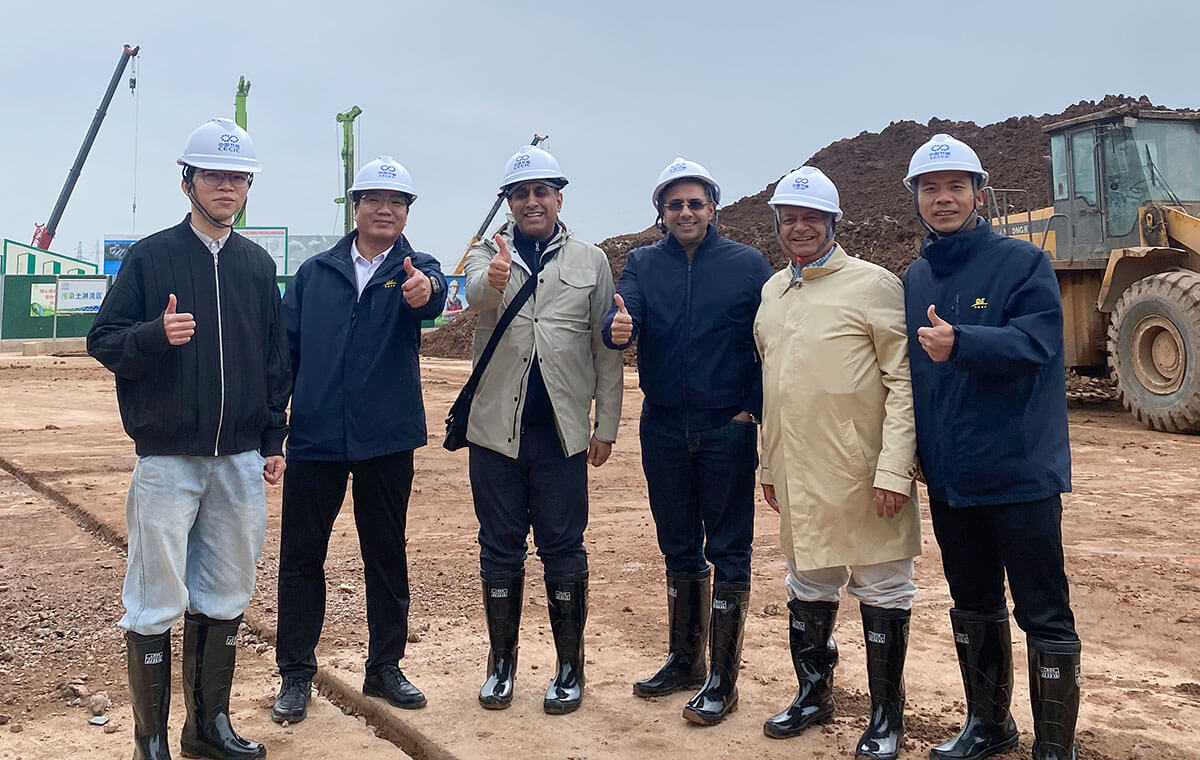 Canadian customers visit Desen’s project site