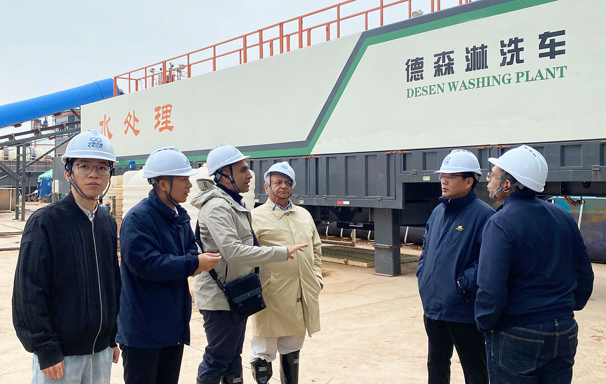 Canadian customers visit Desen’s project site