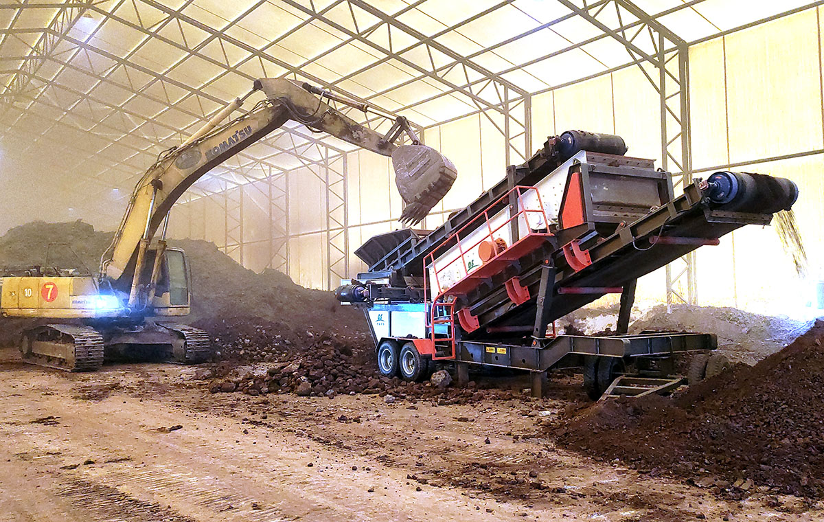 A screening and pretreatment project for contaminated soil in Chongqing